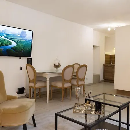 Travel Homes - The Ancienne Poste, Petite Venise * Colmar