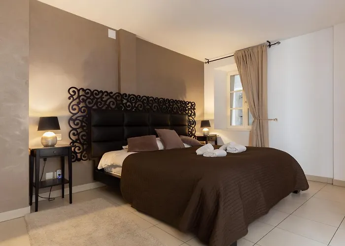 Travel Homes - The Ancienne Poste, Petite Venise 公寓 *